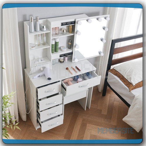 Vanity set with lighted - with,