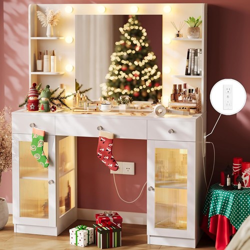 Big vanity makeup - big,